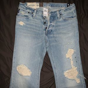 Abercrombie boys size 16 distressed